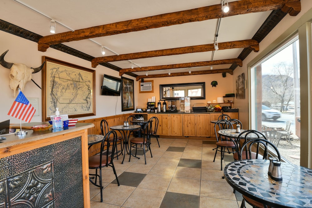 Inca Inn 44/57