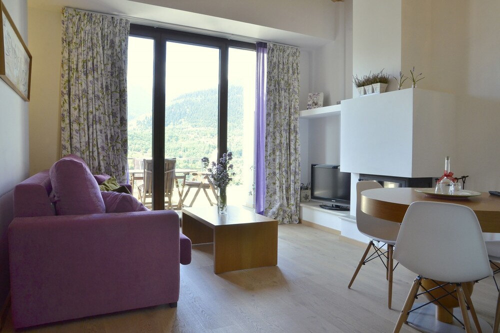 Forest Suites Boutique Hotel 47/79