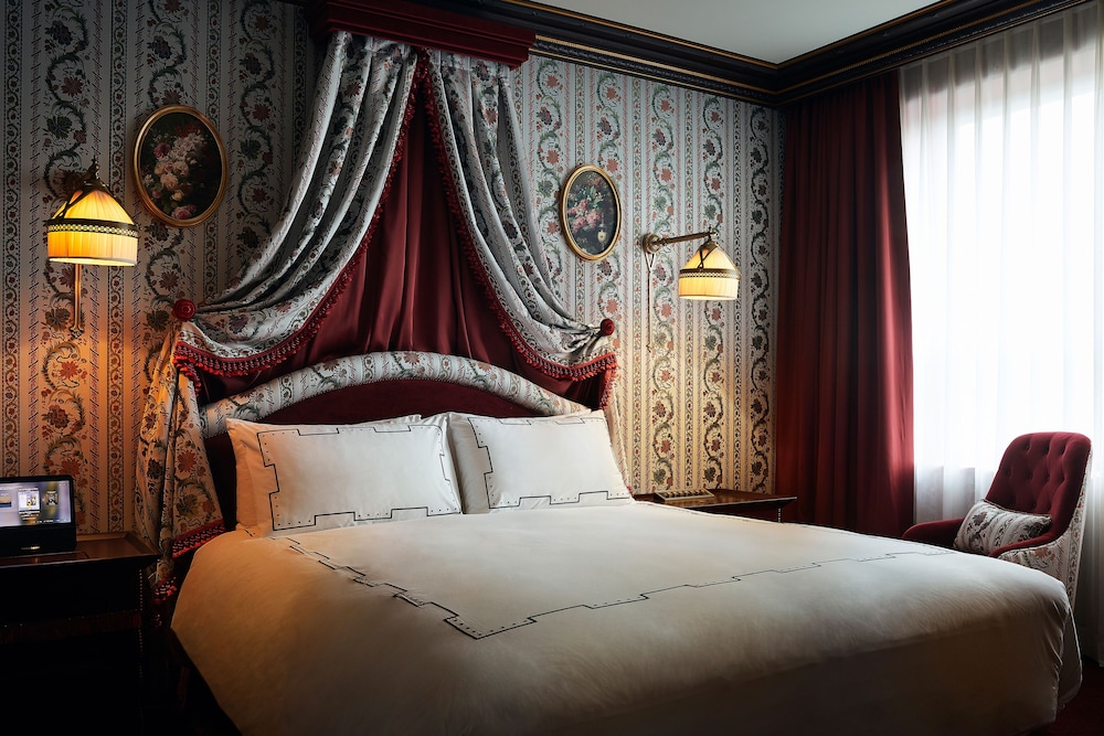 Atelier, Suite, King Bed, Club Lounge Access، L'Escape, a Luxury Collection Hotel, Seoul Myeongdong 2/8