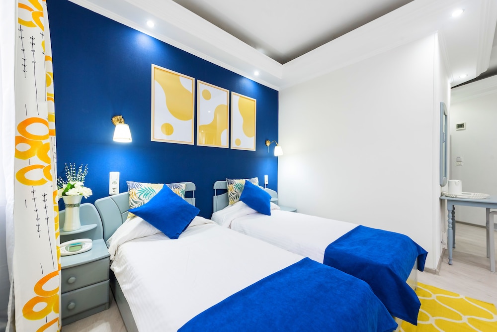 Relax Comfort Suites 11/50