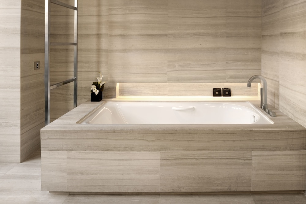 Armani Hotel Milano 46/49