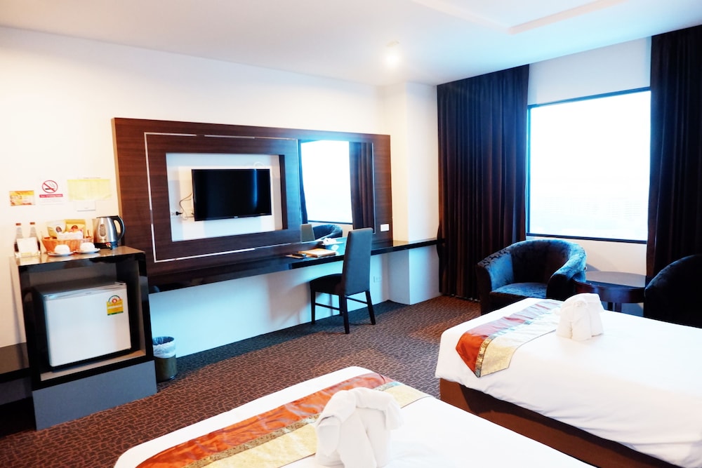 SIAM, SUPERIOR, TWIN BEDS