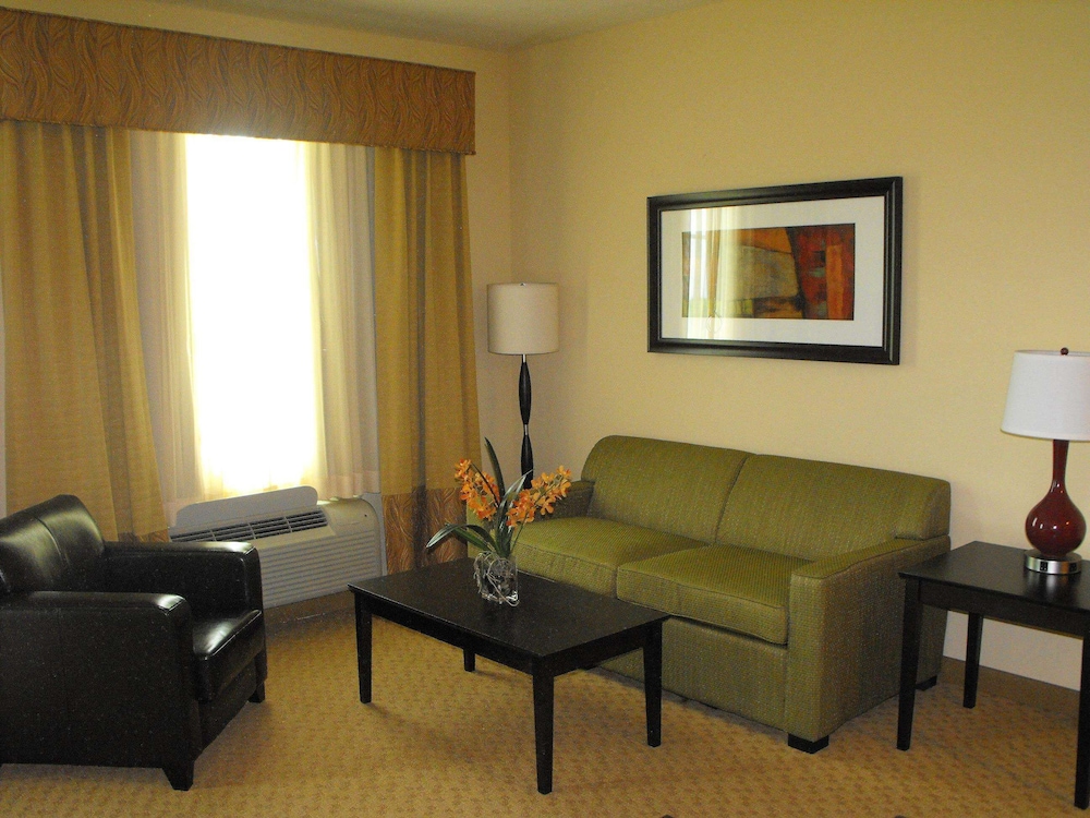 Hampton Inn and Suites Miami South Homestead 28/48
