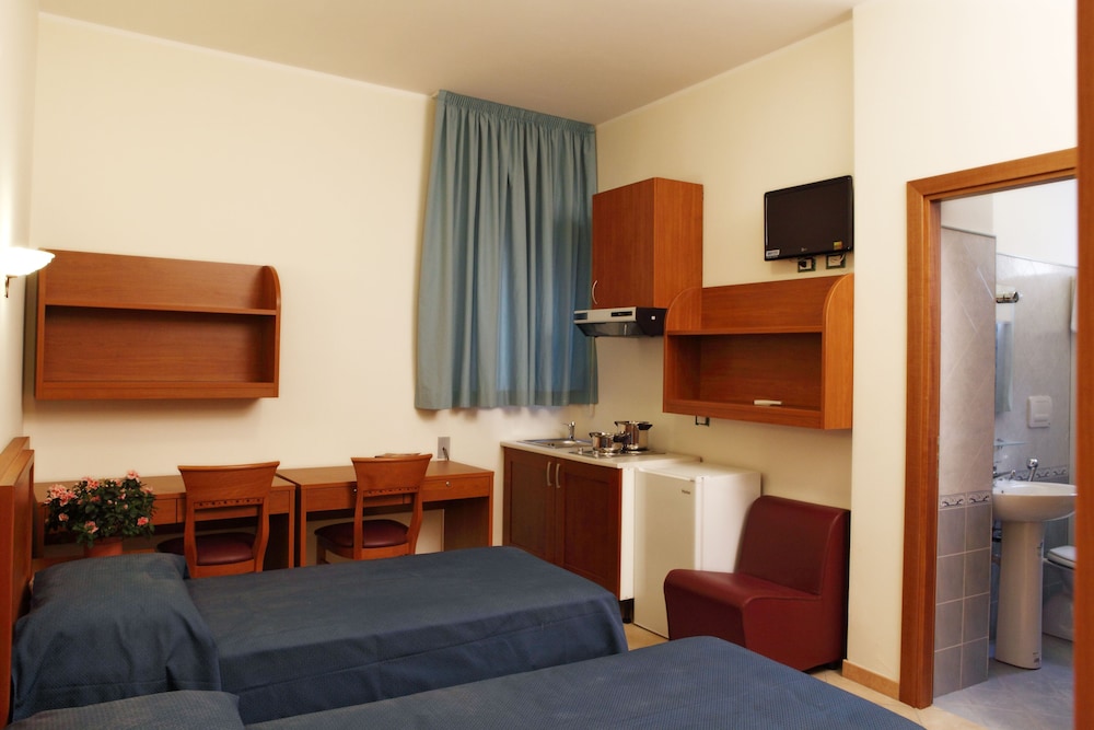 Residence Hotel Gloria 9/26