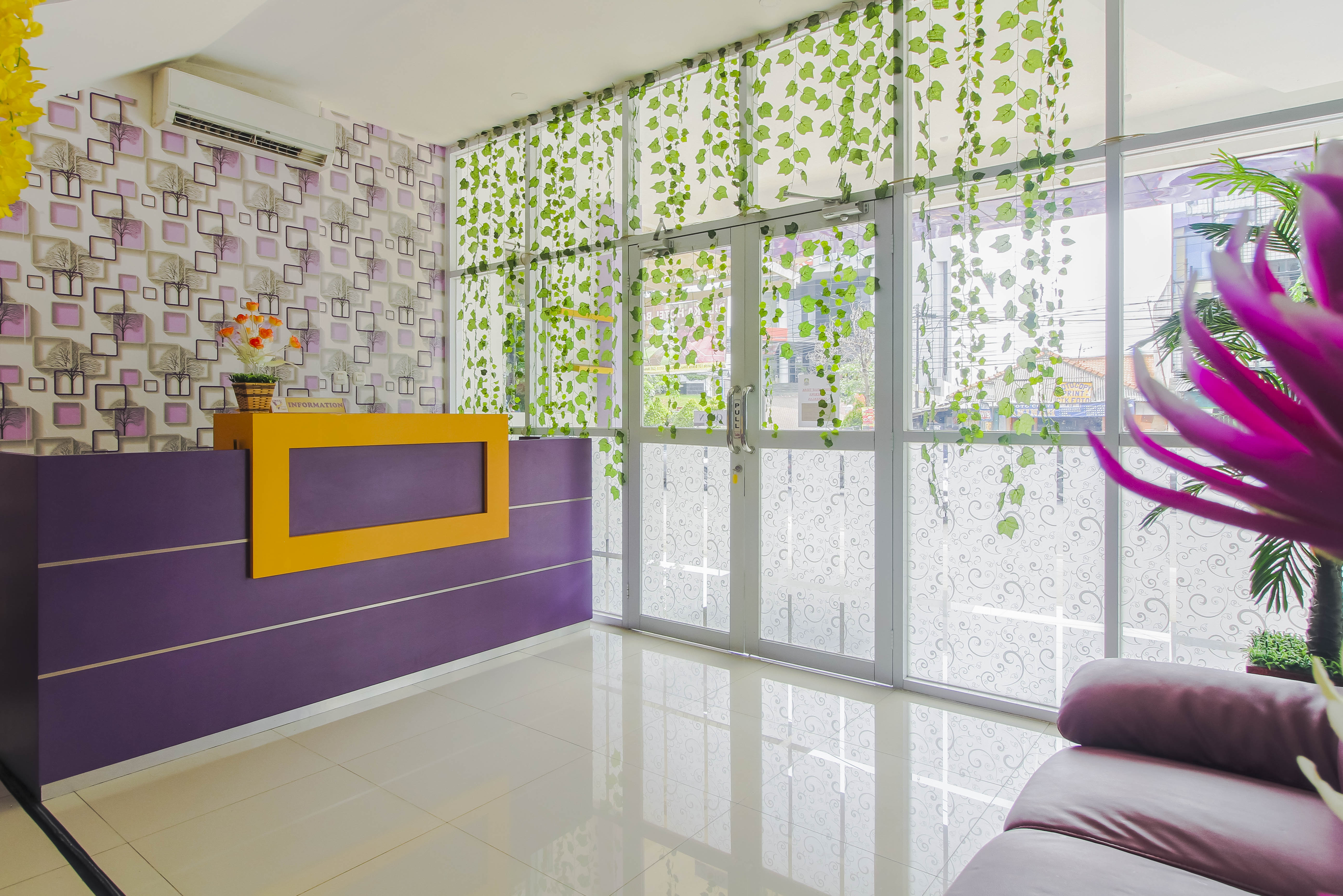 Reddoorz Plus Near Stasiun Bekasi 5/45