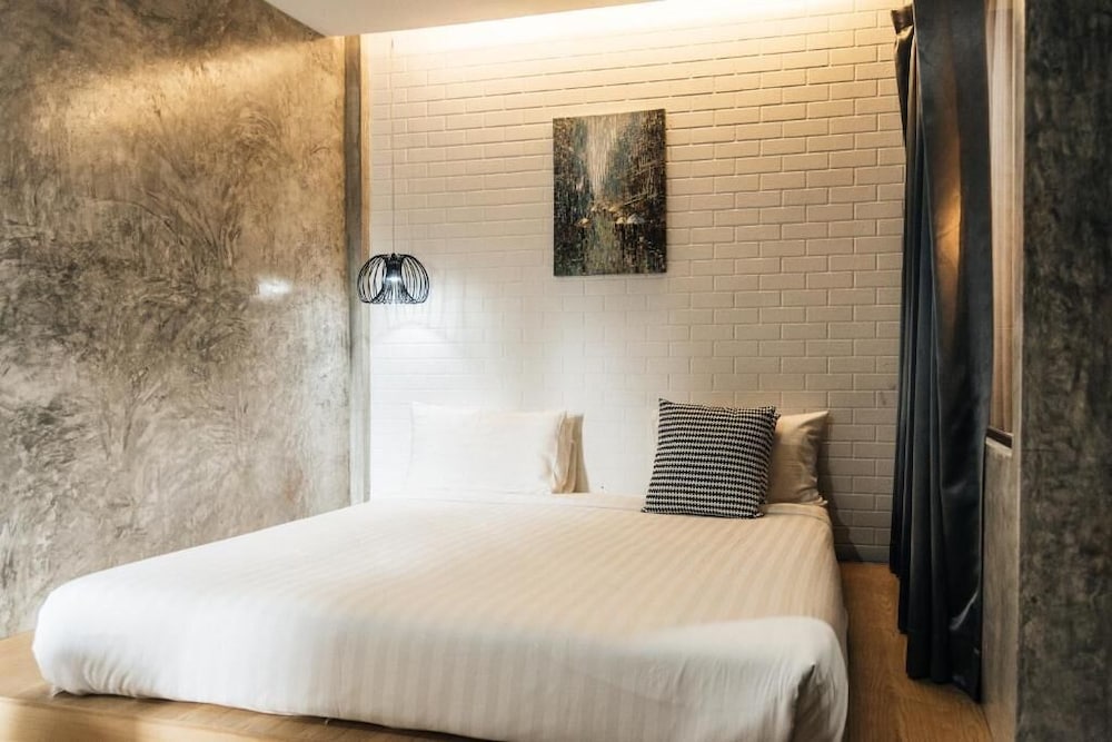 Journey Hostel Suratthani 22/56