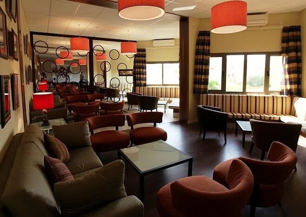 Acacias Hotel 32/50