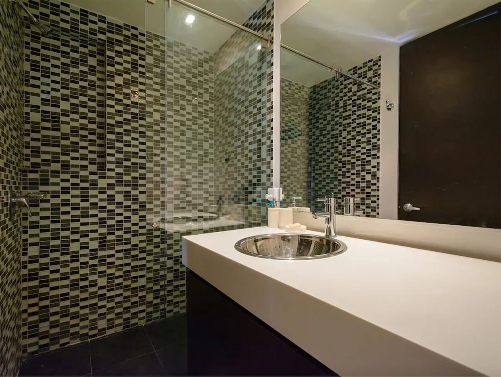 Hotel Aparta Suite Continental 41/75
