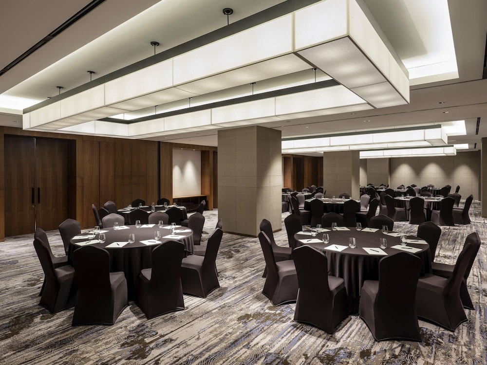 Novotel Ambassador Seoul Yongsan 58/65