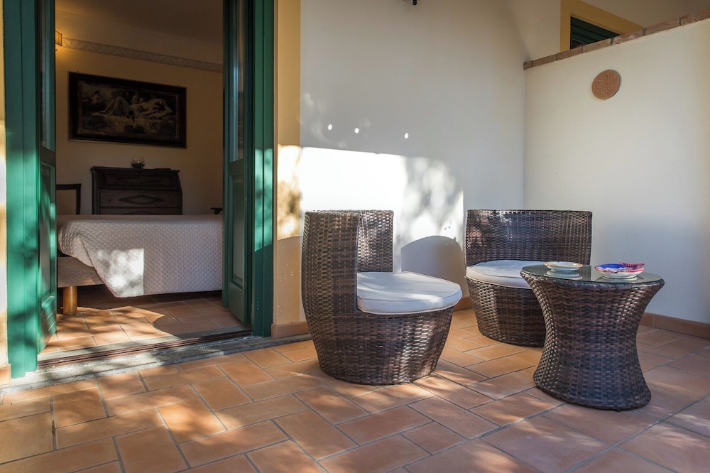 HOTEL VILLA DELLE MERAVIGLIE 53/67