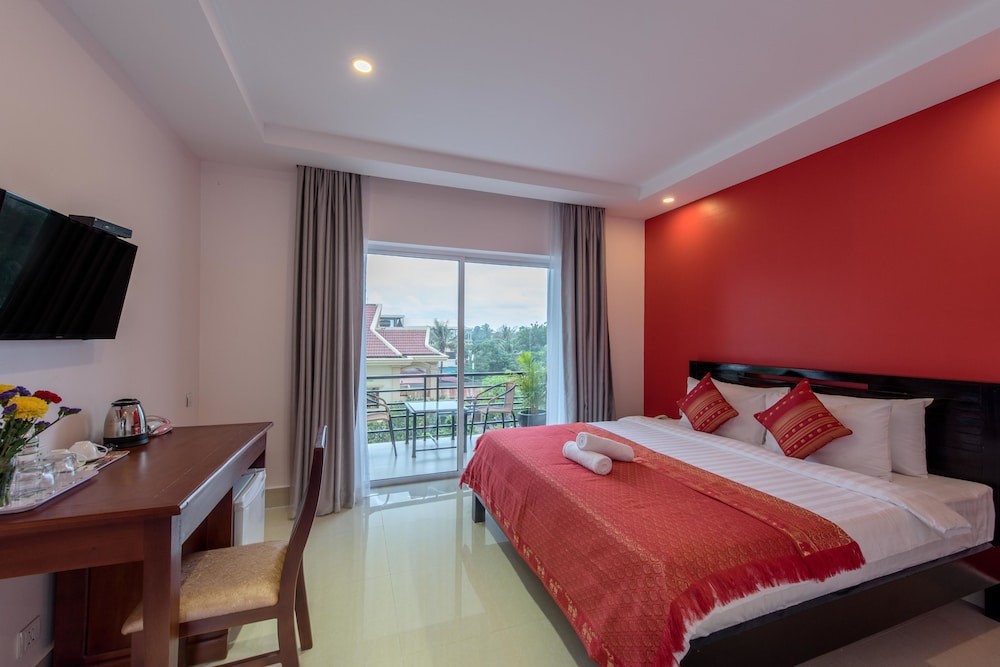 Golden Citadel Hotel 12/32