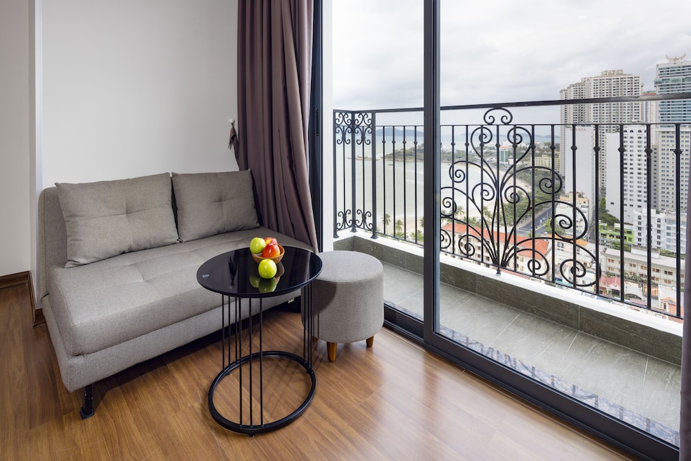 ASTON Nha Trang City Hotel 37/55