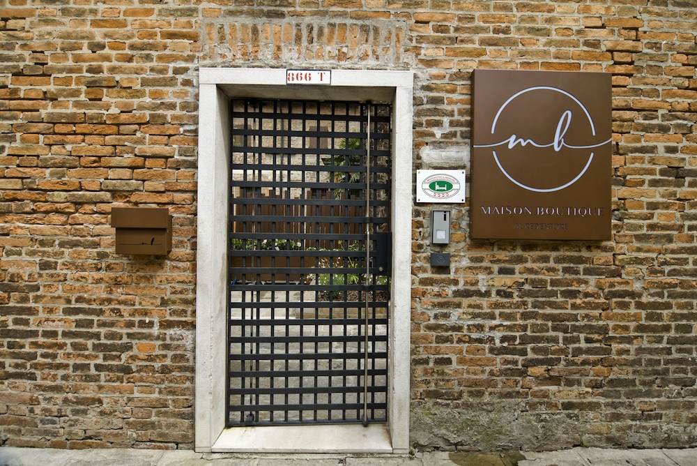 メゾン ブティック アル レデントーレ 写真4