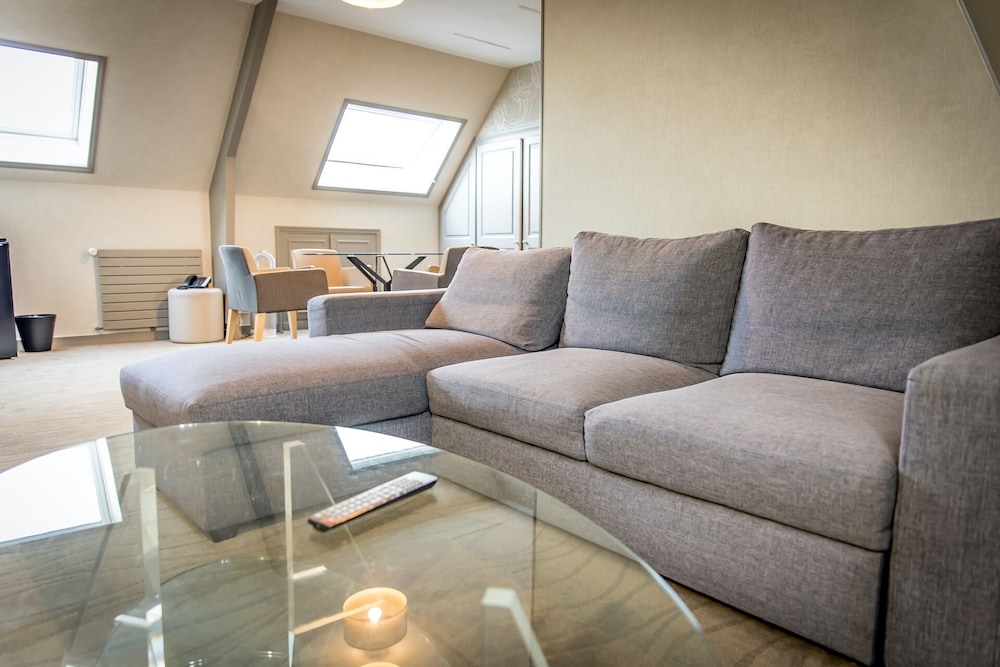Hotel de Brunville Spa 35/48