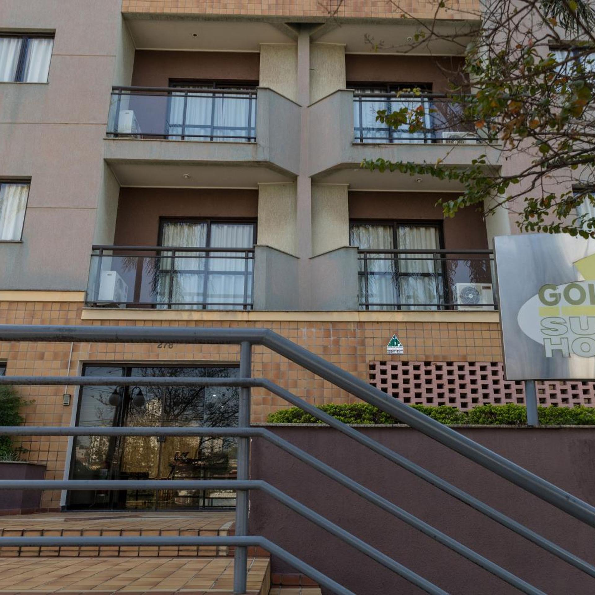Golden Suite Hotel 3/30