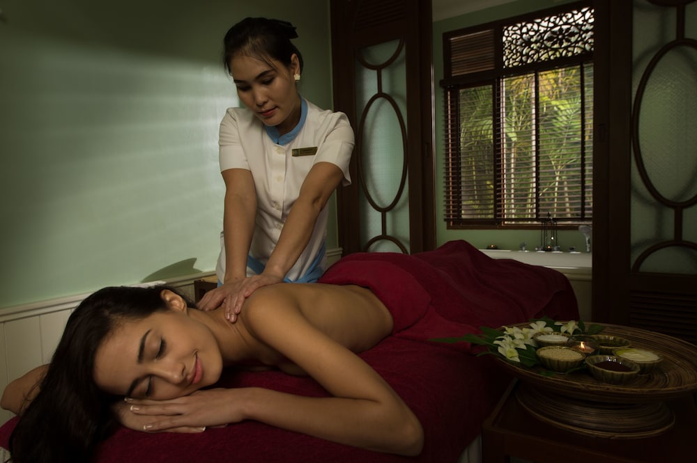 Dheva Mantra Resort 44/72