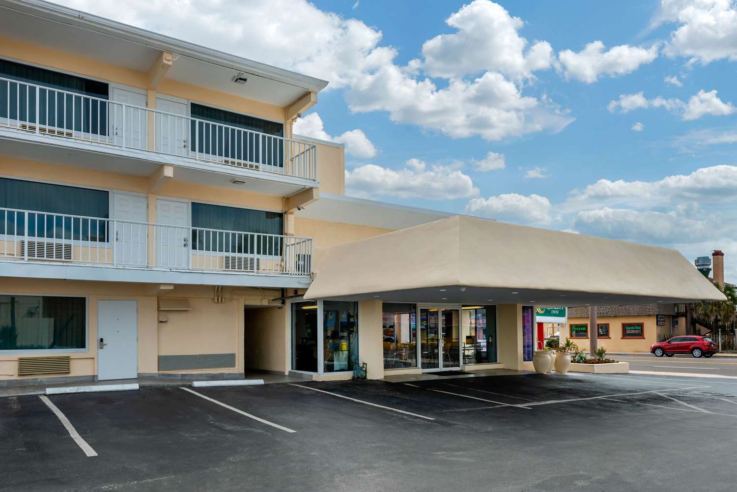 Quality Inn Daytona Beach Oceanfront 29/30