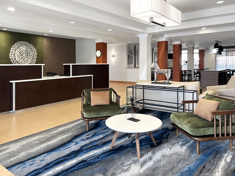Fairfield Inn and Suites Rogers 10/56