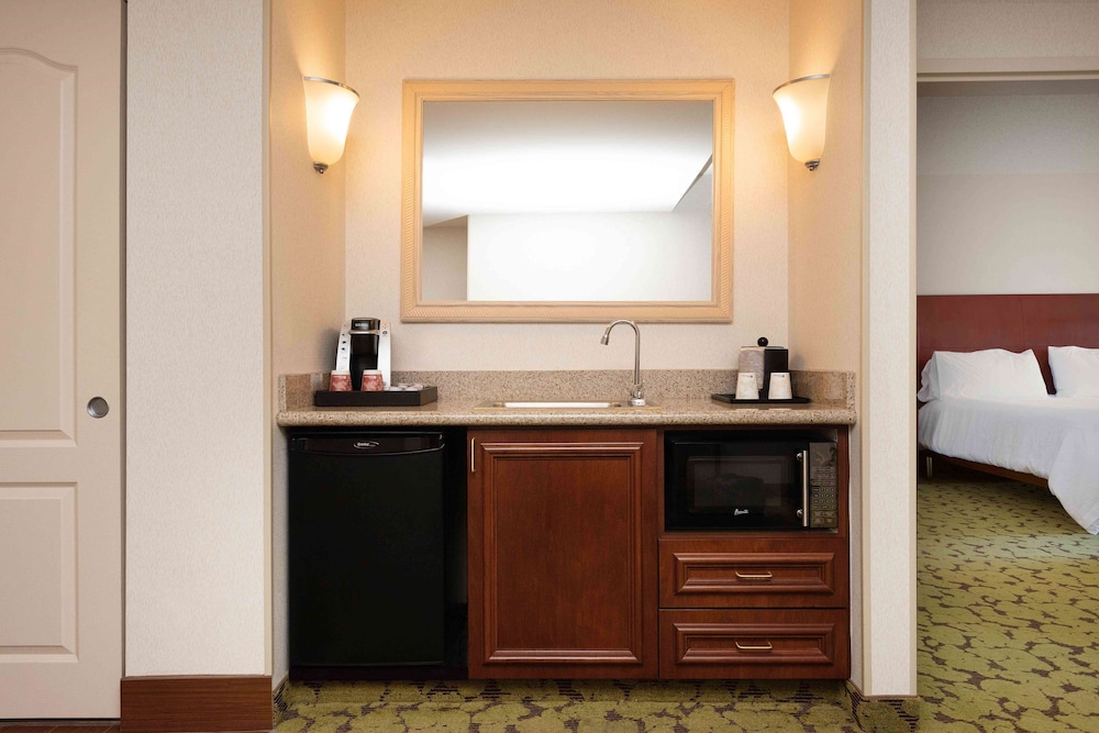 Hilton Garden Inn Bloomington, IN 74/78