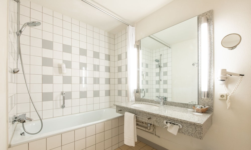 Mercure Hotel Offenburg Am Messeplatz 43/43