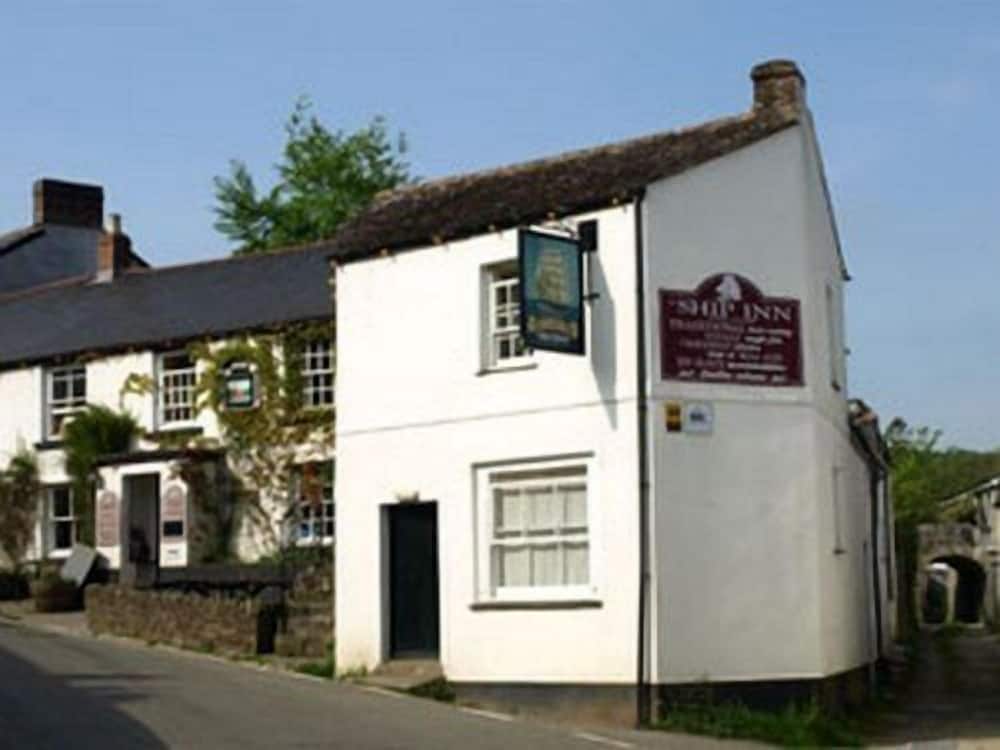 The Ship Inn 2/14