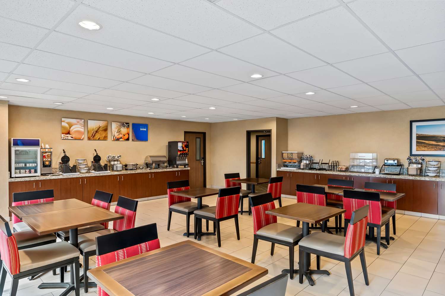 Comfort Inn and Suites Hermiston, OR 35/47