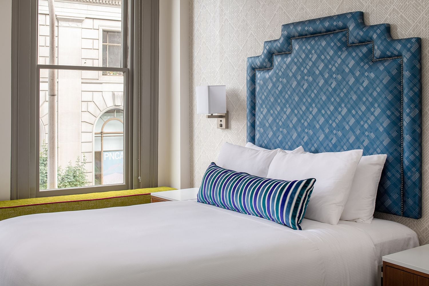 DELUXE, KING BED, PARK VIEW