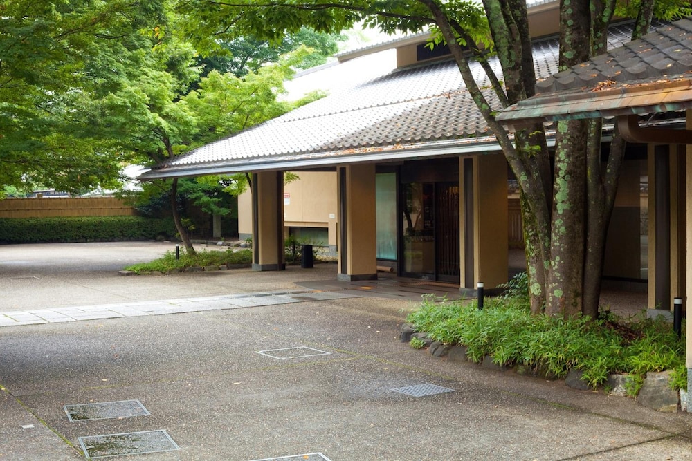 Ranzan Hotel 49/50