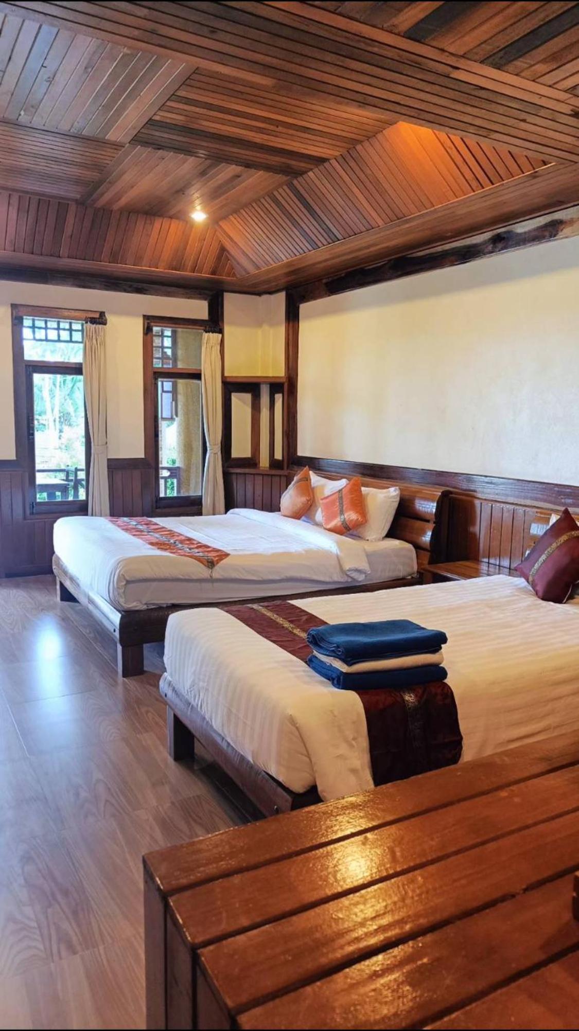 Sangsawan Palace Khaolak Hotel 20/98