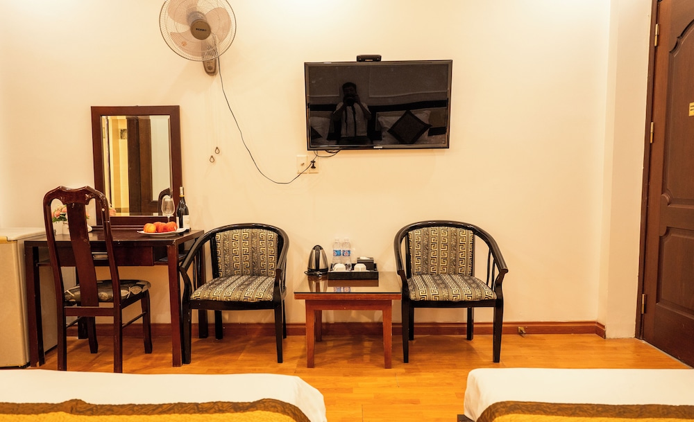 OYO 518 Chariot Hotel 35/50
