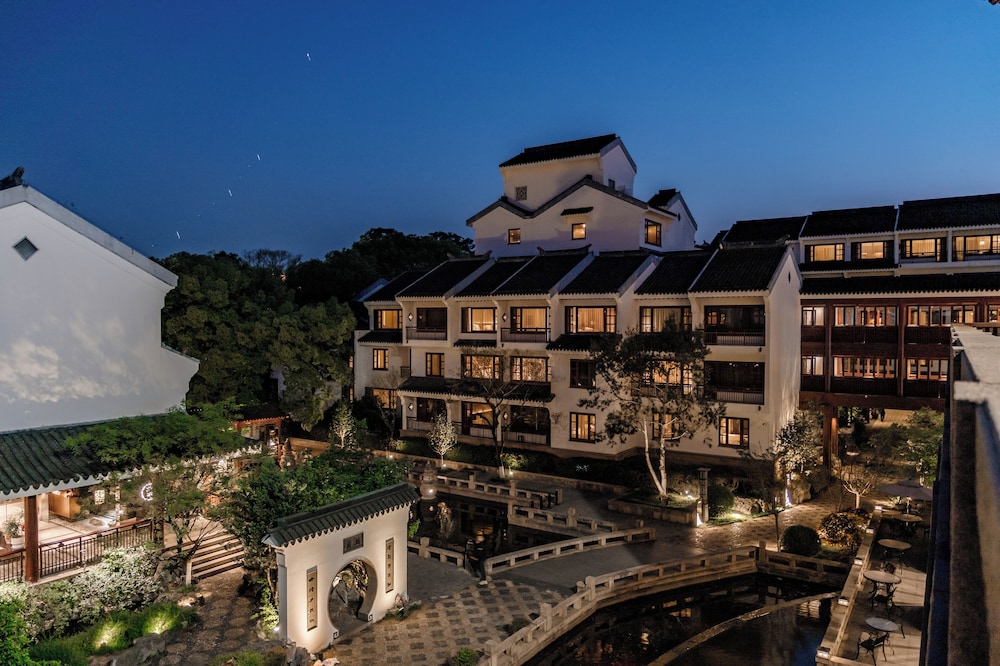 Pan Pacific Suzhou 2/46