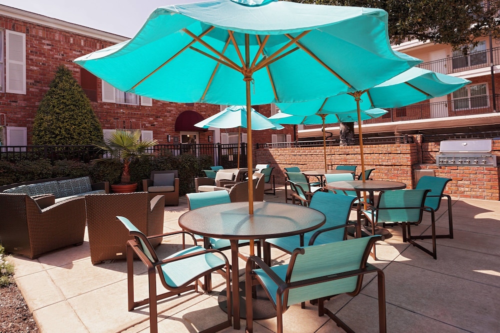 Residence Inn Houston Galleria 34/46