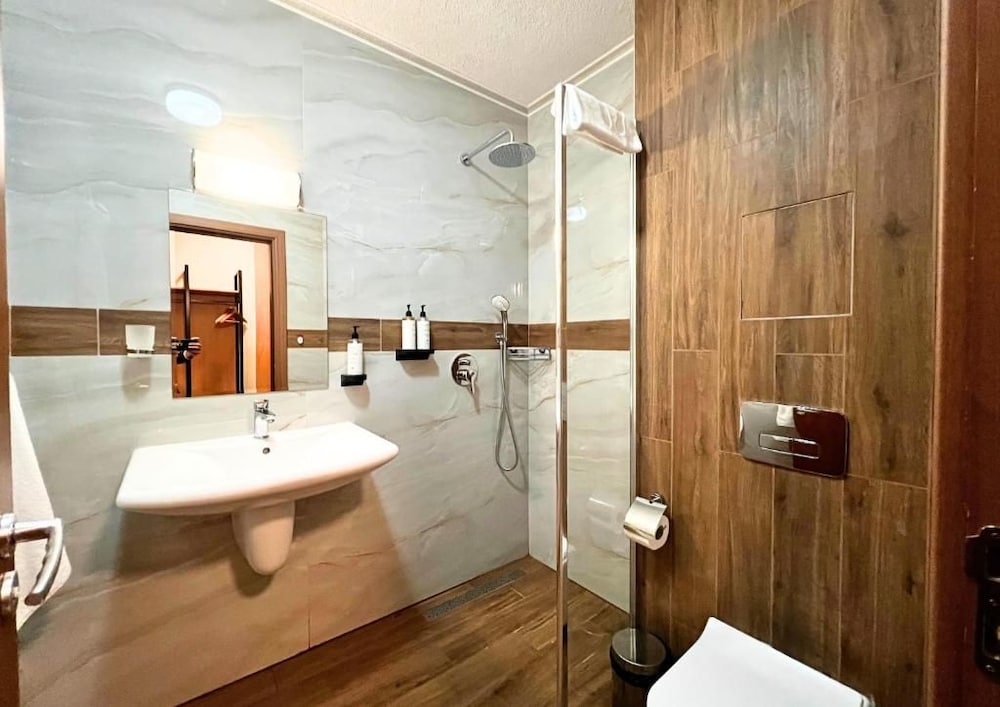 غرفة قياسية بسرير مزدوج، St George Ski Spa 9/10