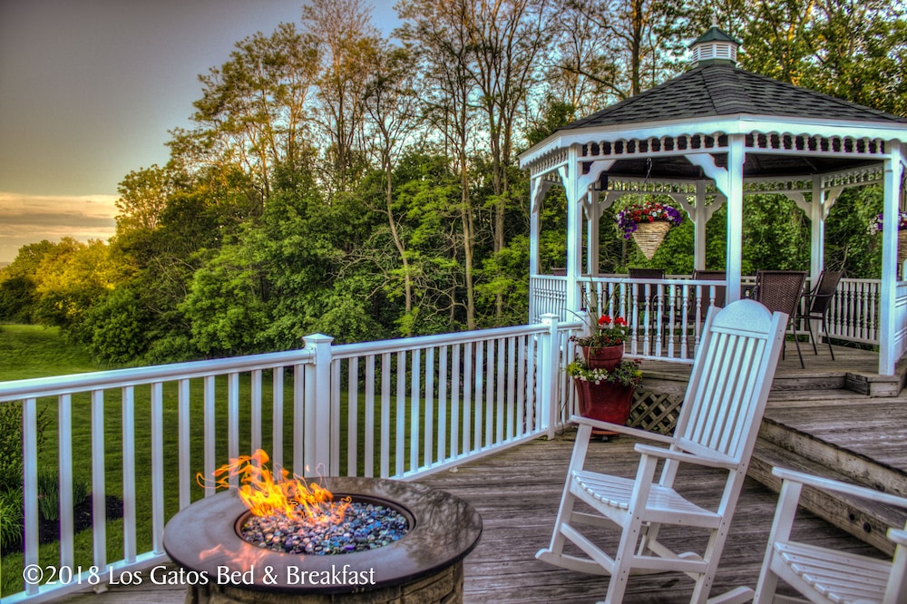 Los Gatos Bed & Breakfast 29/50