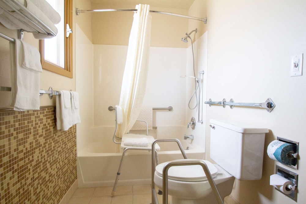 Best Western Graham's 9/36