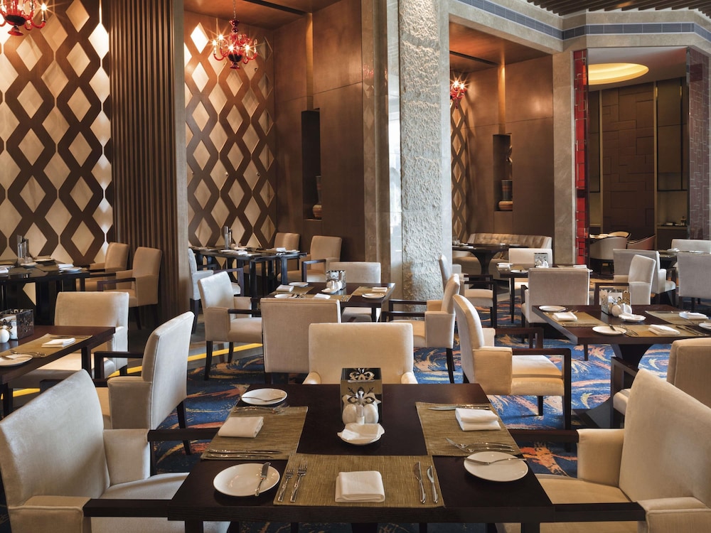 Movenpick Hotel Enshi 50/67