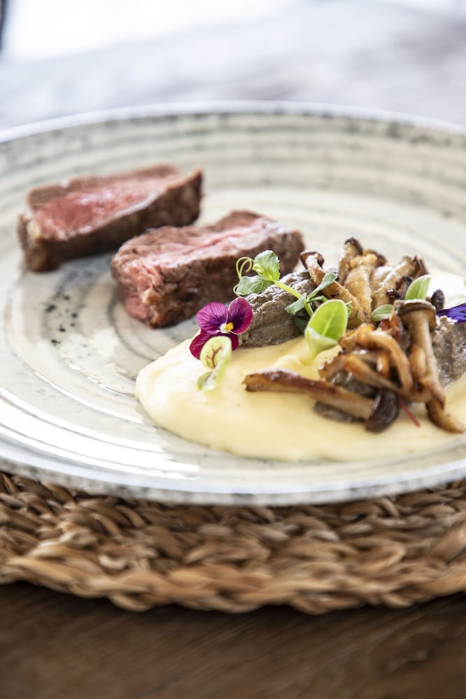 Adorno Beach Hotel and Suites 66/76