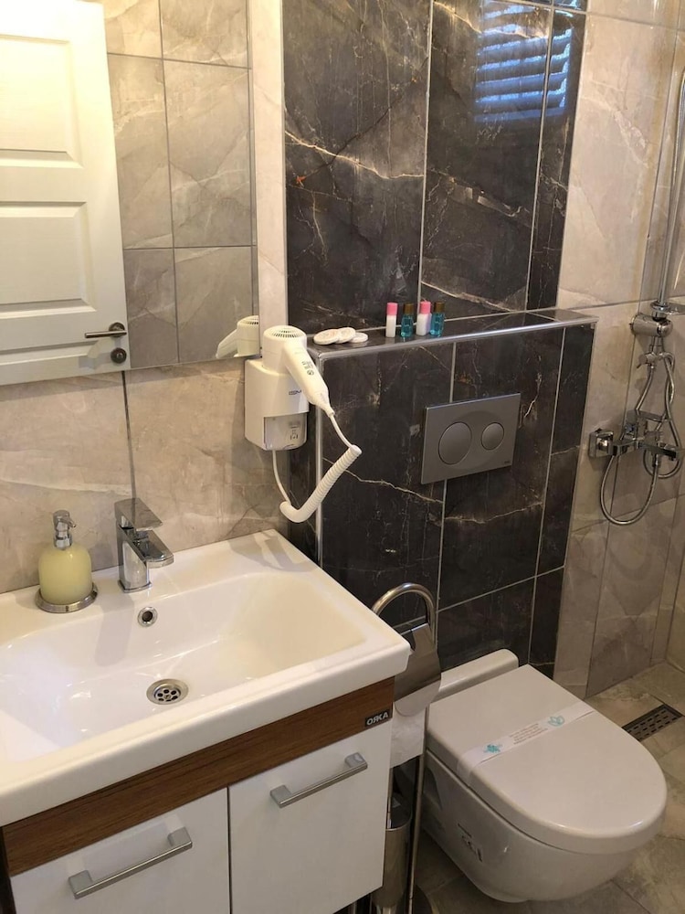 Bozcaada Ersin Konak Butik Otel 29/33