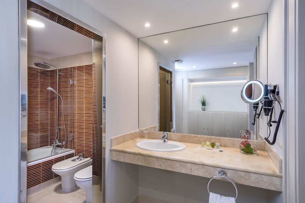 Barcelo Costa Ballena Golf & Spa 48/50