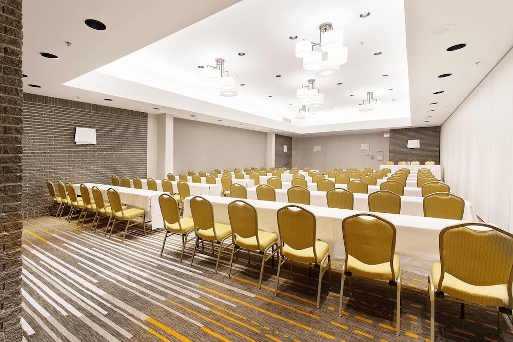 Delta Hotels By Marriott Quebec 38/44
