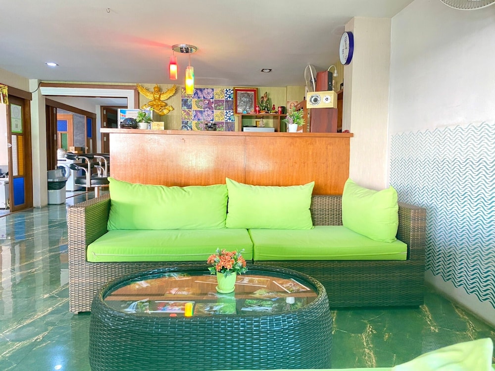 Chinda Boutique Hotel 48/56
