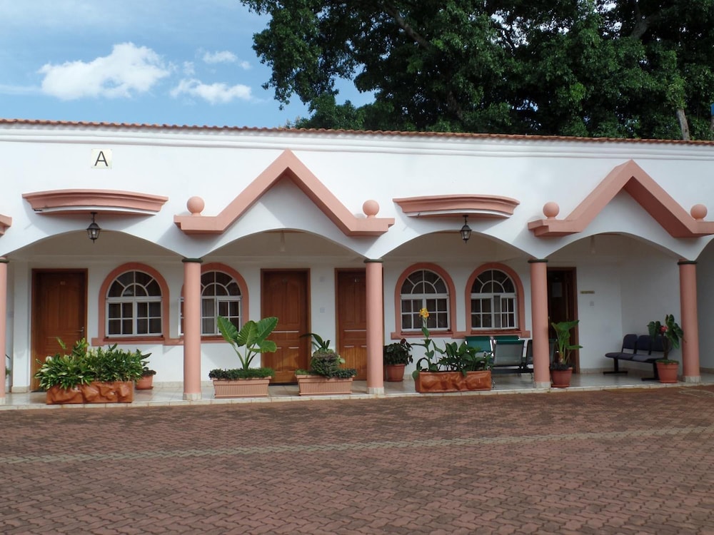 Villa Leone 3/49