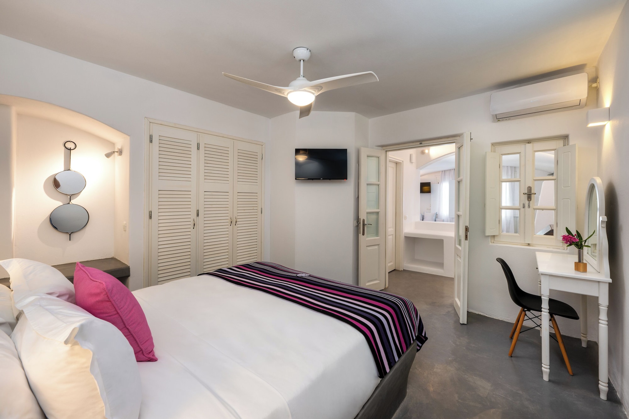 EXECUTIVE, SUITE, KING BED, SEA VIEW, 3 SOFA, PRIVATE POOL
