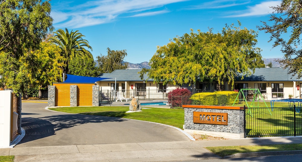 Cherylea Motel 61/72