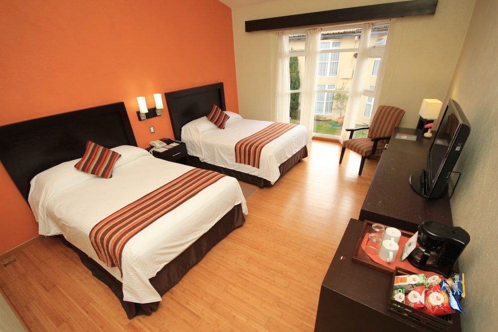 Villa Mercedes San Cristobal 34/75