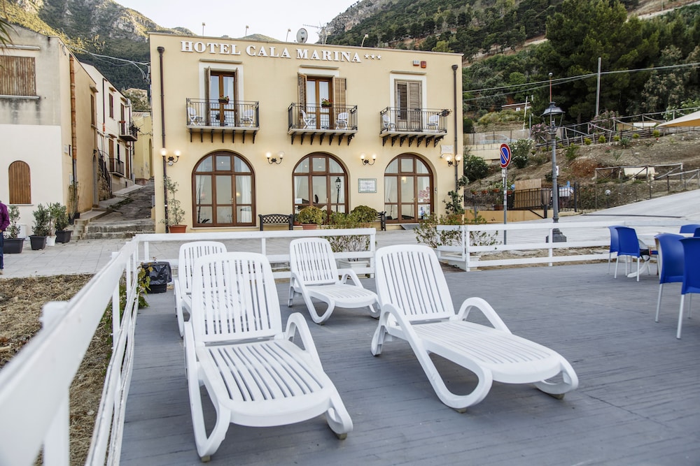 HOTEL CALA MARINA 63/72
