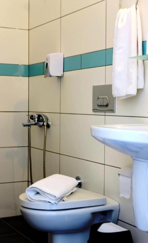 Agan Pansiyon 38/39