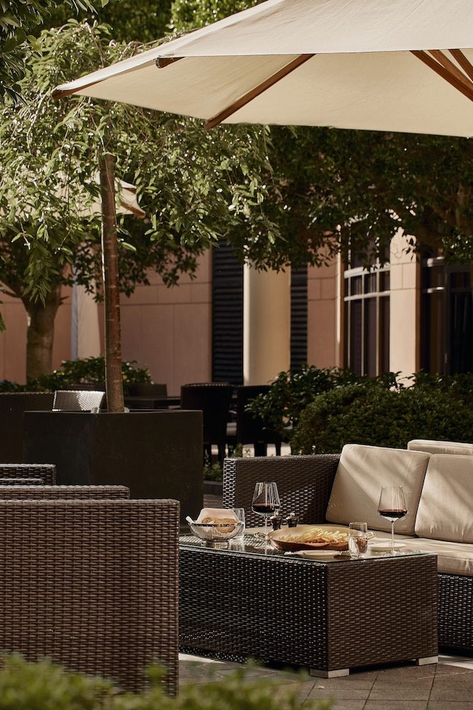 Park Hyatt Melbourne 70/74