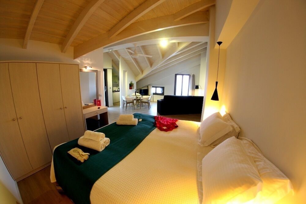 Aura Boutique Hotel 37/51