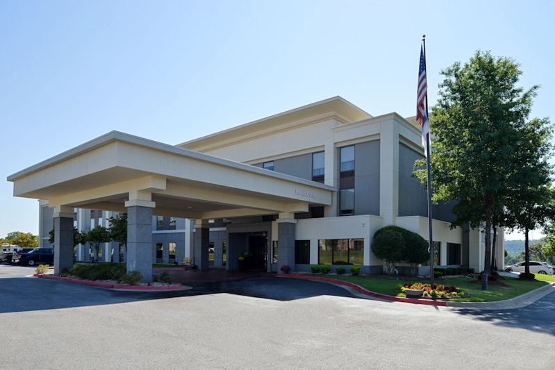 Hampton Inn Tulsasand Springs 1/28